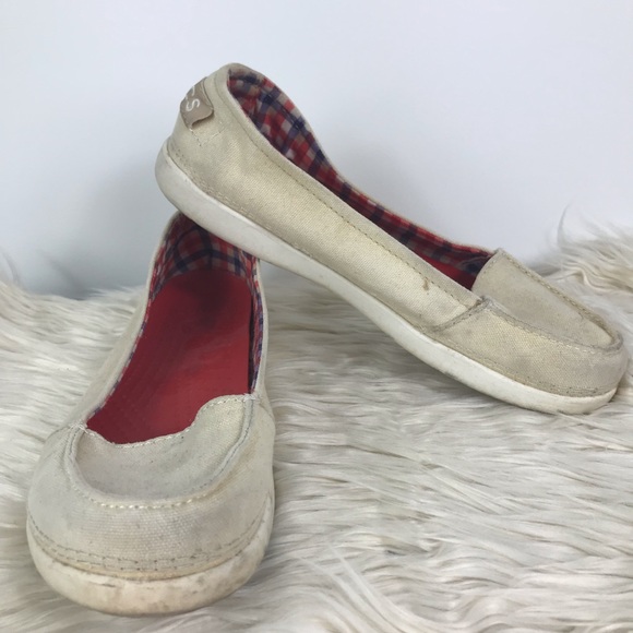 crocs canvas slip on womens